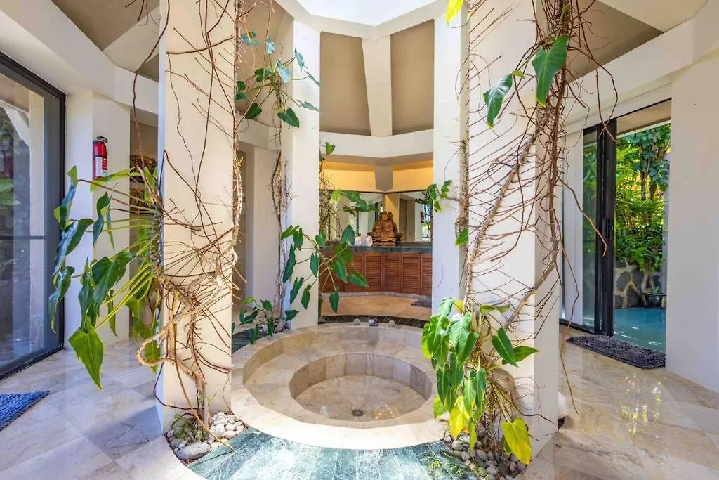 Waterfall House With Ocean Views In Haiku, Maui Huelo 0*,