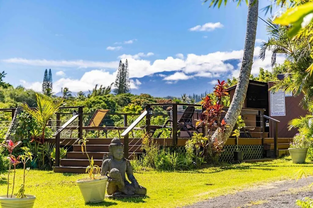 Villa Waterfall House With Ocean Views In Haiku, Maui Huelo United States